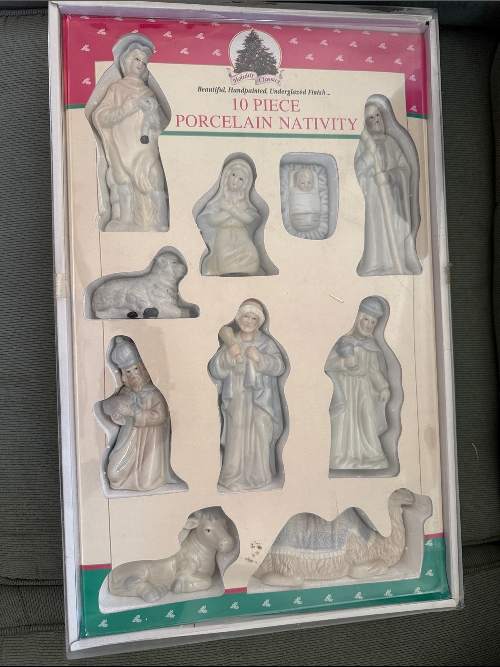 Vintage 10 Piece Porcelain Nativity Set - White